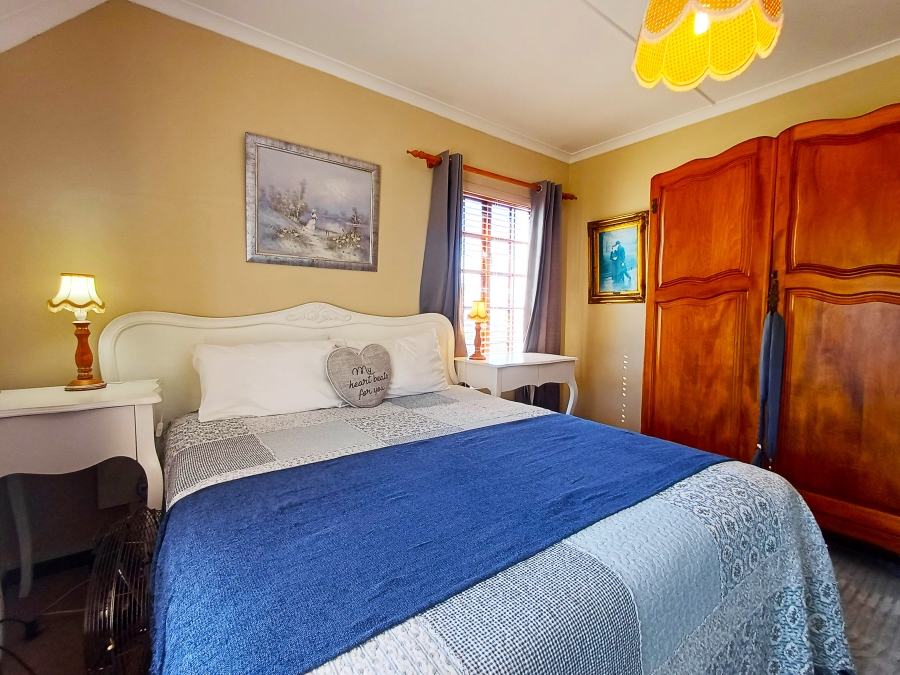3 Bedroom Property for Sale in Kleinmond Western Cape